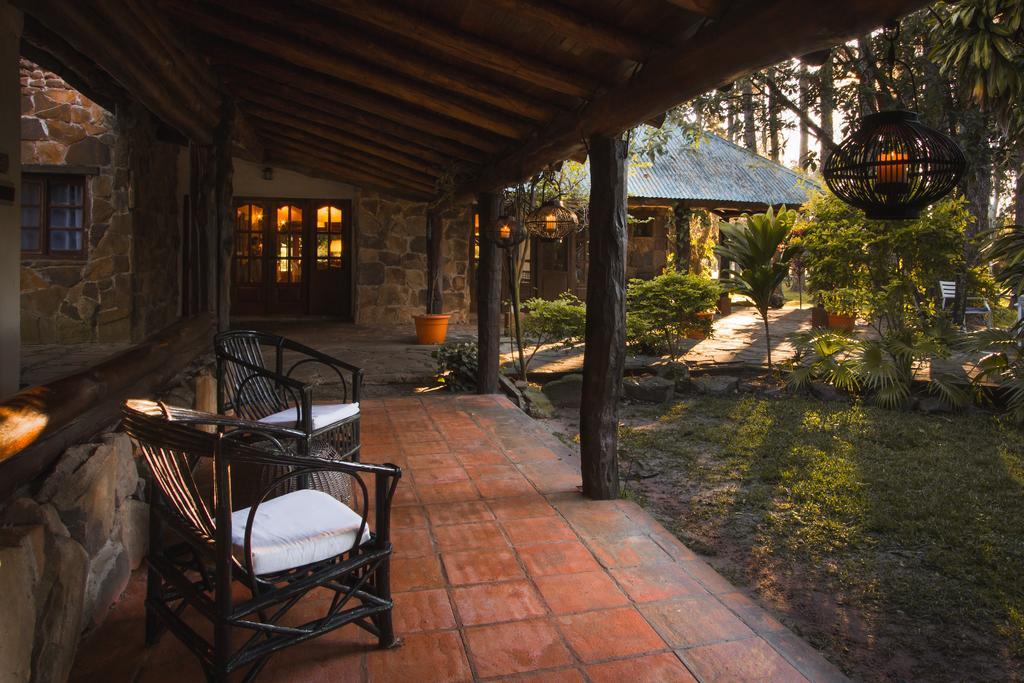 Nande Reta Hotel Colonia Carlos Pellegrini  Bagian luar foto