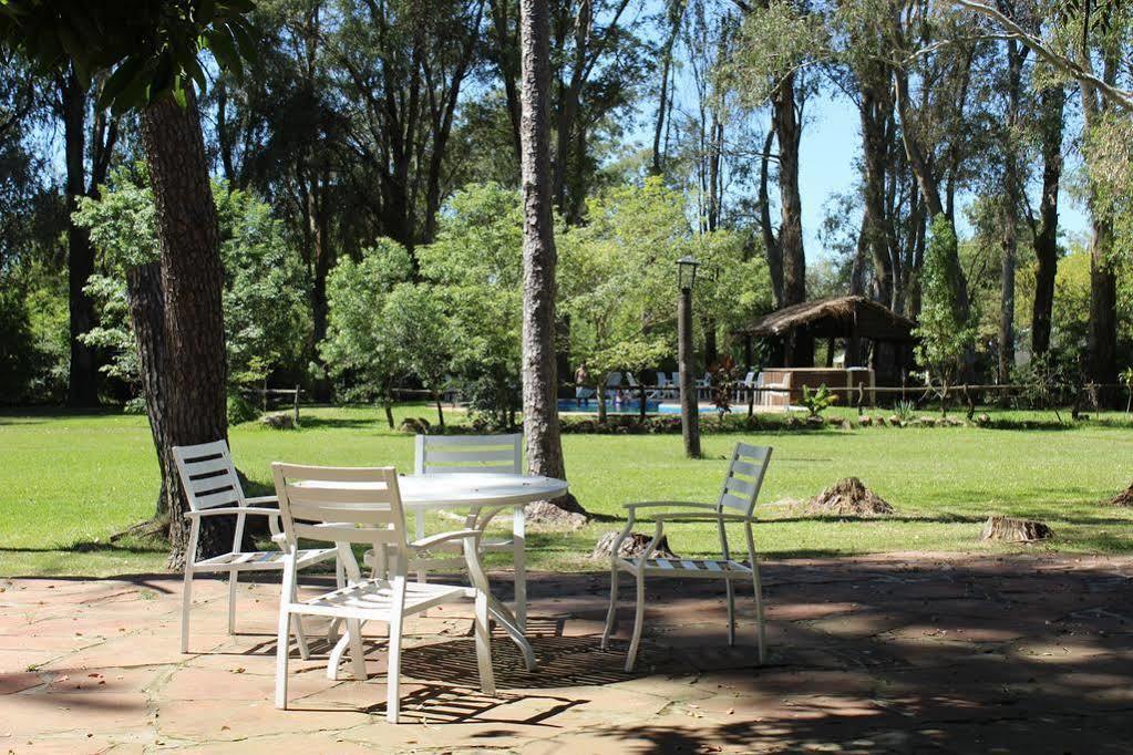 Nande Reta Hotel Colonia Carlos Pellegrini  Bagian luar foto